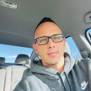 Meet your Posher, Brad